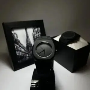 Full Black Aura Quartz Watch – Lightweight Premium Analog Watch for Men and Boys – Gadgetarians Pakistan